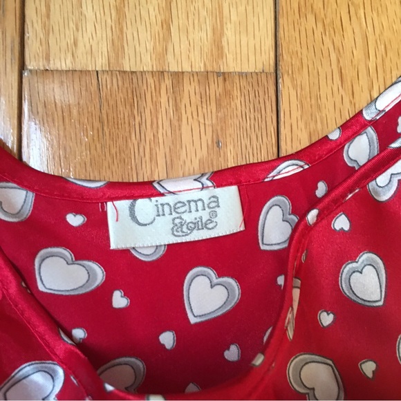 📍Cinema M Heart Shape Spaghetti Strap Cami Top - Picture 2 of 3